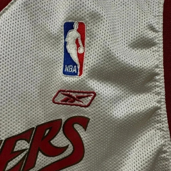 Cleveland Cavaliers Adidas Lebron  James NBA Jersey - Picture 4 of 7